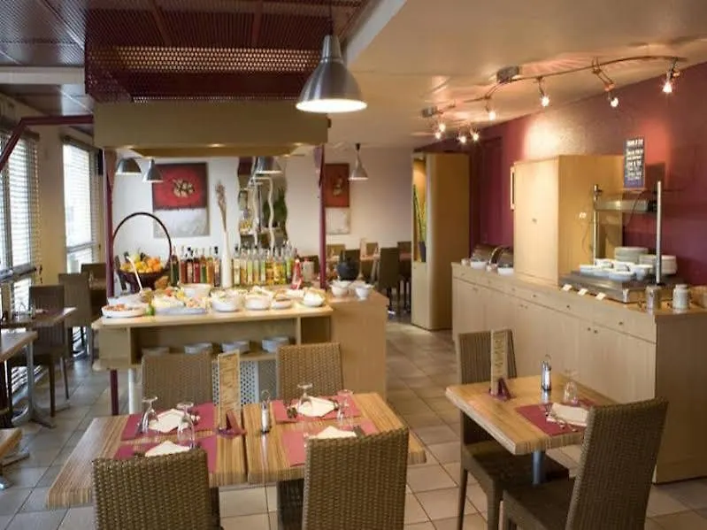 ** Hotel Ibis Budget Chilly-Mazarin Les Champarts France