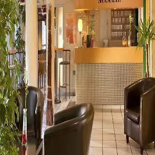 Ibis Budget Chilly-Mazarin Les Champarts Hotel
