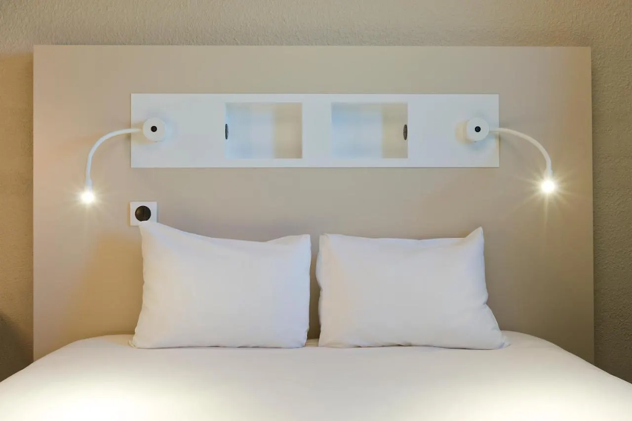 ** Hotel Ibis Budget Chilly-Mazarin Les Champarts France