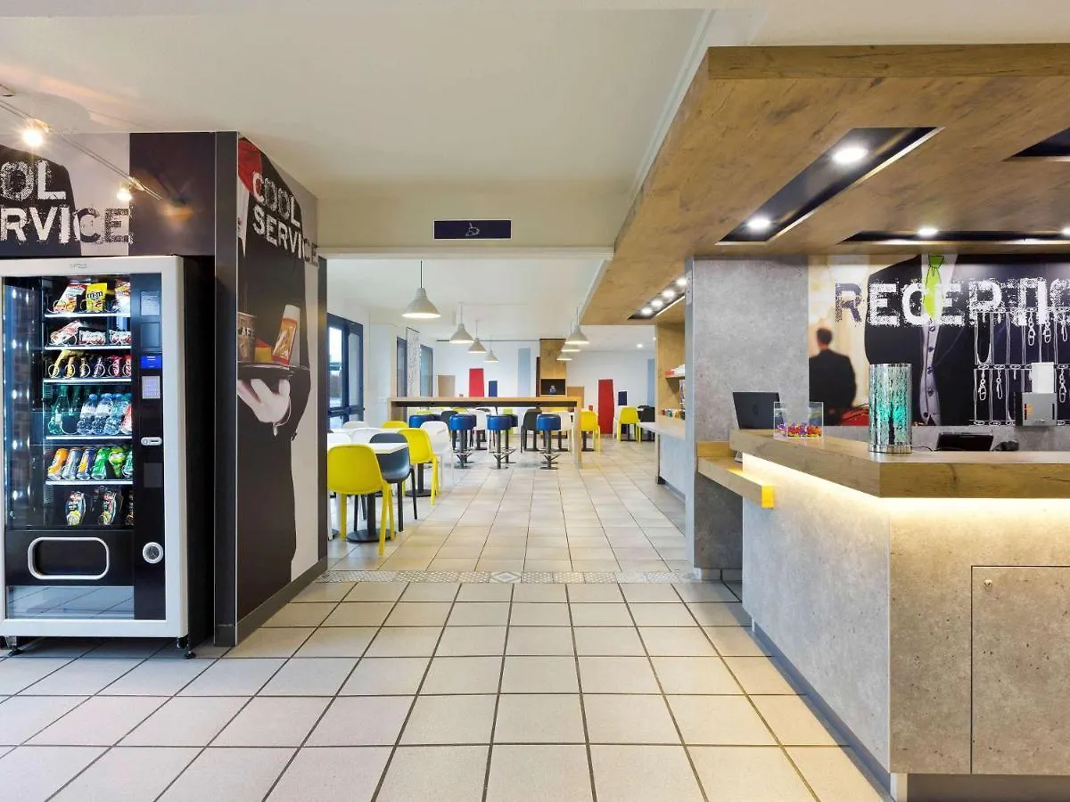 Ibis Budget Chilly-Mazarin Les Champarts Hotel